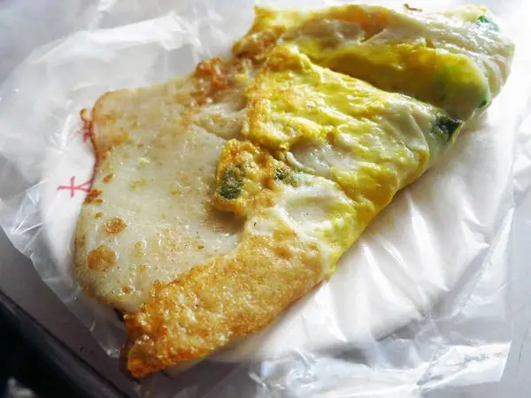 【三重宵夜、早餐】益昌早餐店-手工蛋餅皮、花生湯