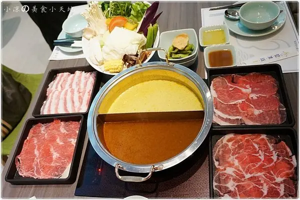 『台中。北區』藍象廷║泰式火鍋吃到飽。泰味泰鮮滿足大口吃肉的你~(中友百貨15F)