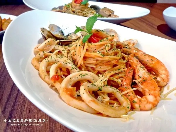 【松山區/捷運中山國中站 美食】創意義式料理 ✿✿ 曼朵拉義式料理(敦北店) ✿✿ 