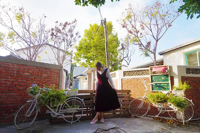 //台中景點//清水眷村文化園區。台中海線風光。傳統結合現代創意的文青眷村，讓人不知不覺就陶醉了起來