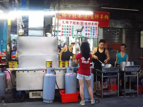 【三重熱炒】天橋下北港李生炒羊肉-38年不變的好味道