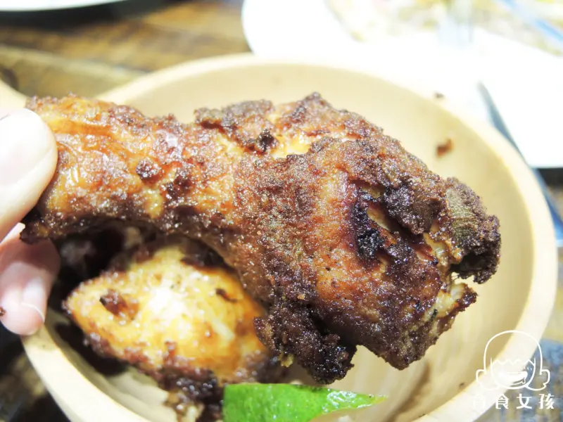 台北西門町)茉莉漢堡-天母超夯美式漢堡來西門~吸允雞腿超推薦/西門美式美食/西門平價/西門平價美食/板南縣美食/西門美式餐廳推薦