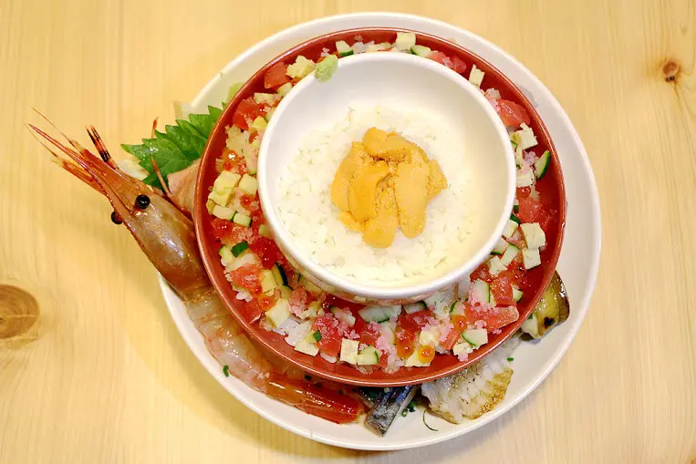 【羽諾食記】 IRORI日式新食♥東區日本料理美味三重奏&甲州葡萄酒♥東區必吃美食♥