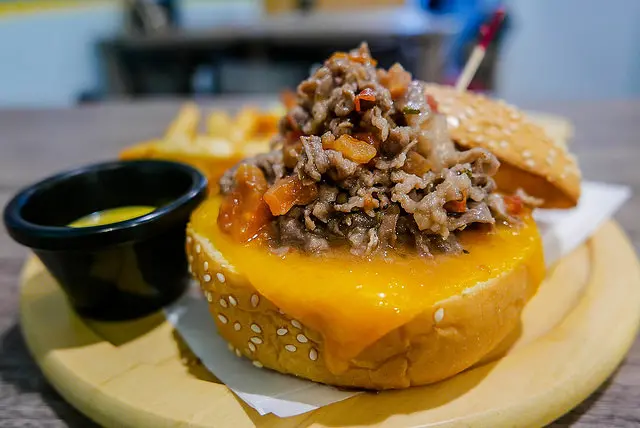 【台北捷運美食】【雙連站】At.First Brunch