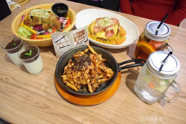 At．First Brunch緣來豐盛早午餐/雙連輕食/赤峰街美食/免服務費