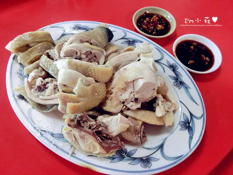 自耕農土雞城。近台中大坑日光溫泉!無明顯招牌!老顧客才知道的!泡湯爬山後的好選擇!土雞中式料理!