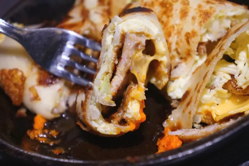 再訪鐵鍋蛋捲創始店 現在也有漢堡跟三明治了哦-O by Locofood @捷運南京三民站@民生社區