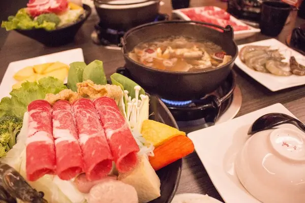 [台南]下雨天=吃鍋天!!!! 珍杏擱牛奶鍋物