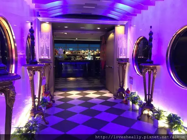 台北美食｜隨意鳥地方-101大樓85樓景觀餐廳-欣賞台北信義區夜景