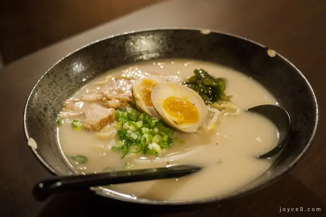 三峽美食．玄拉麵日式料理，好吃平價九州麻辣拉麵