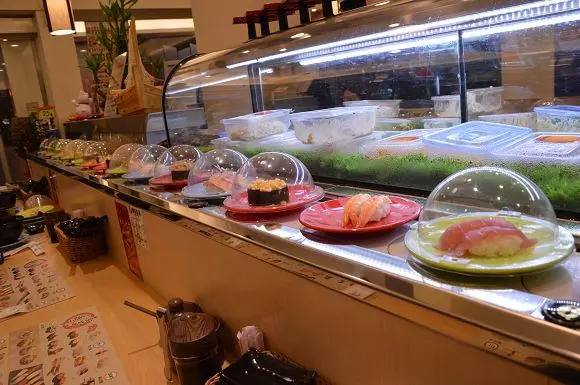 中和「喜華壽司」~~料美味鮮的優質日本料理．捷運永安市場站美食(體驗)