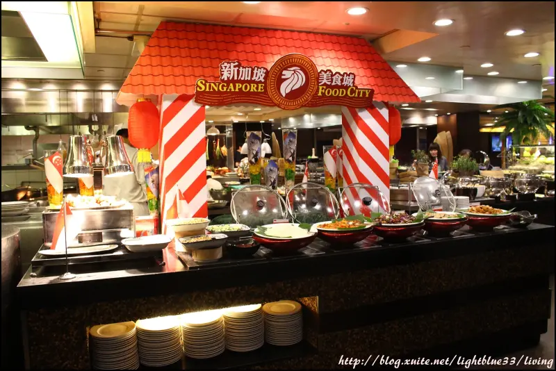 [ 六張犁站美食 ] 香格里拉台北遠東國際大飯店（遠企六樓遠東CAFE）～新加坡美食節抽新加坡五天四夜雙人遊