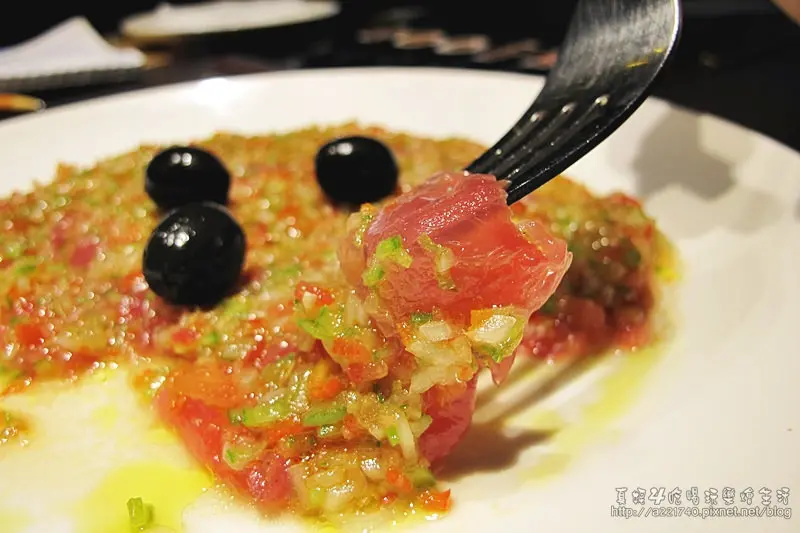 [捷運美食-忠孝復興/南京復興站] PURO PURO 西班牙傳統海鮮料理餐廳●八德路新開幕清新小酒館