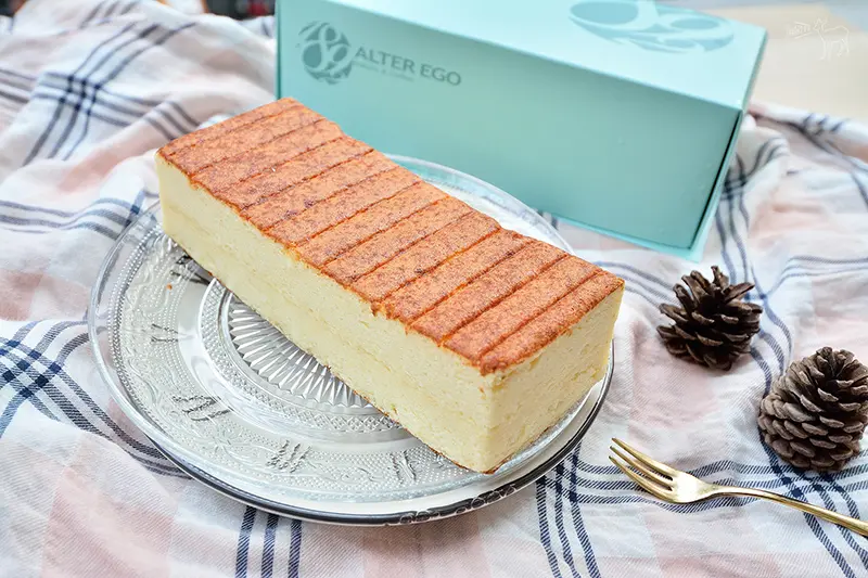 麵包劇場Alter Ego 1892帕瑪森舒芙蕾起士蛋糕,草莓牛軋糖,明太子法國