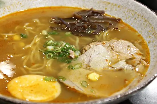 【鑫拉麵】台式風味合於理念