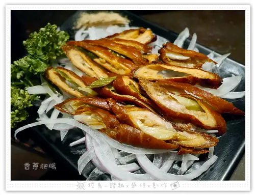 [台南食記] 貳拾捌號倉鮮蚵燒烤~阿帕契郵筒只能看，關東煮郵筒有得吃！夏林路小酌！棒球明星張泰山的愛店！