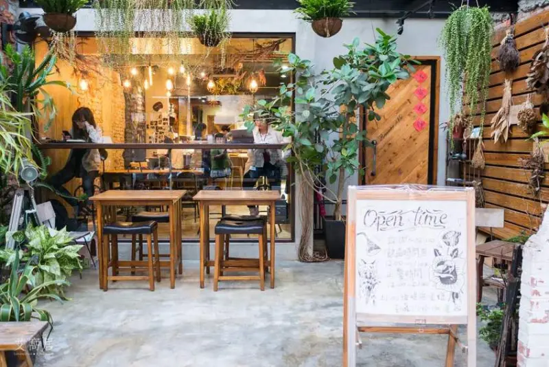 Remember Me 記得我Café 小巨蛋站不限時深夜音樂咖啡廳