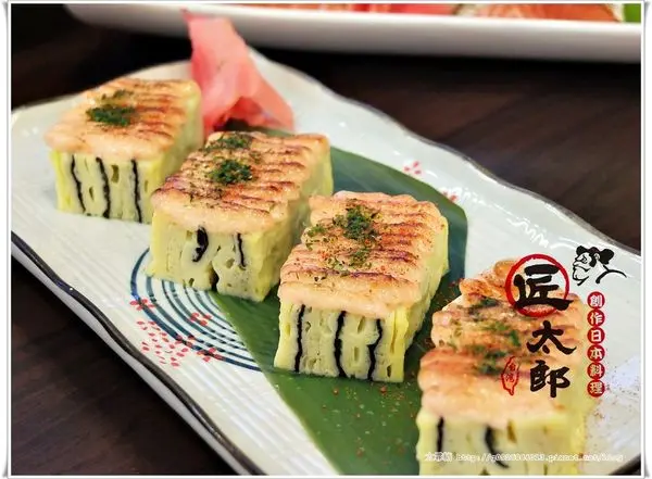 【台北】捷運台北車站/京站「匠太郎創作日本料理」合鴨蘋果沙拉/鮭魚火焰壽司卷/明太子玉子燒。擺盤精緻，口味獨特的日式料理