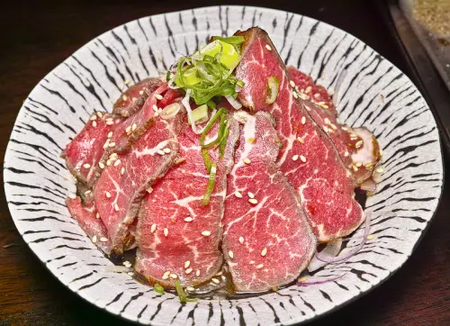 台北 林森北/新生北 名字很特別的  众餐酒館 众要念 ( ㄓㄨㄥˋ)喔