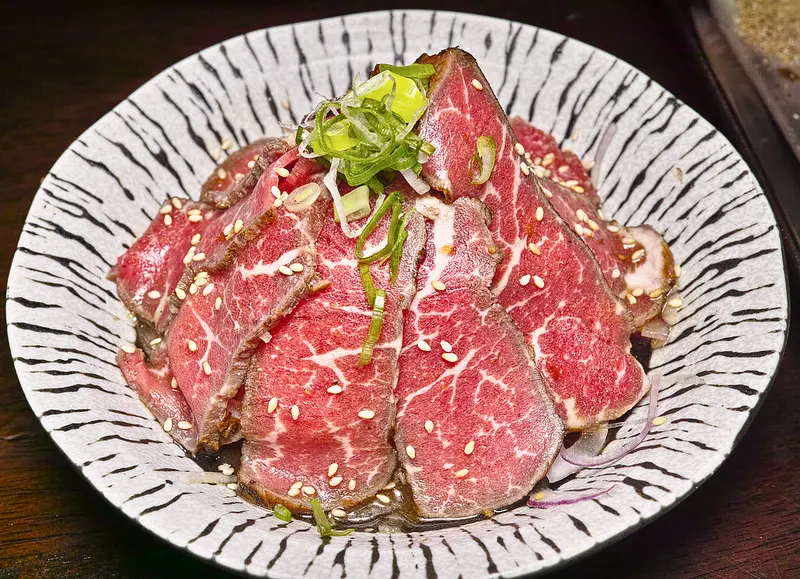 台北 林森北/新生北 名字很特別的  众餐酒館 众要念 ( ㄓㄨㄥˋ)喔