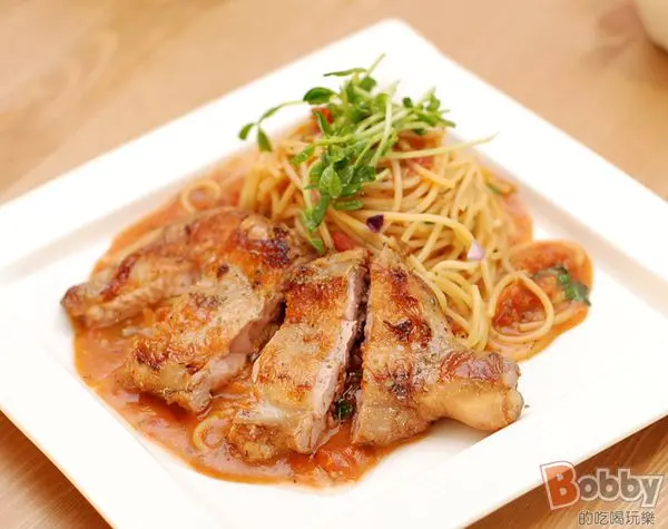 【竹北早午餐】活力女孩.新竹健康輕食推薦.便宜又好吃cp值超高(早午餐/義大利麵/甜點/輕食/沙拉/咖啡) 