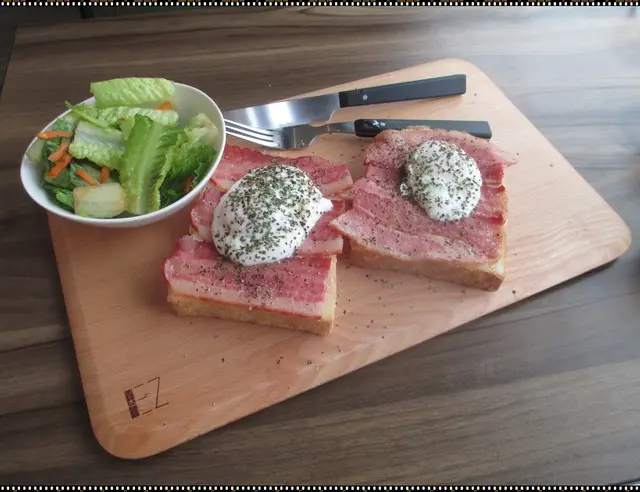 【墨爾本布蕾斯咖啡廳Melbourne Press Cafe】全天候供應早午餐 飽滿渾圓咕溜水波蛋好好吃