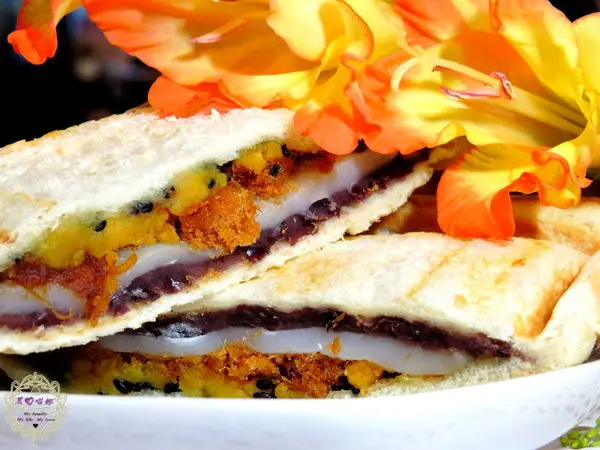 2015.08.19 -【高雄】來來發吐司社　如潘朵拉寶盒充滿驚喜的創意熱壓吐司、濃濃南洋風味一吃上癮的獨特鍋燒，再多辭彙也難以形容的美味❤