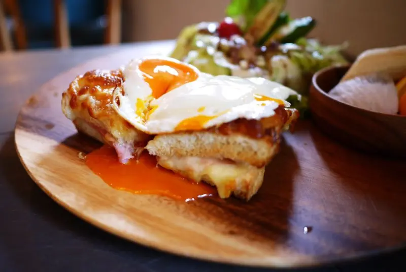 【台北】東區 紙箱外的貓腳印 新開幕貓的美味之夢二店‧早午餐‧皮小姐‧布里歐‧brunch(試營運期間九折)♥♥♥