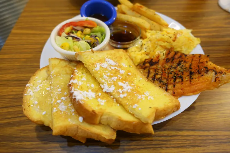 『捷運新莊站』米荳芽廚房-Fun 美 Way新店、義大利麵、米荳芽套餐、CP值超高早午餐