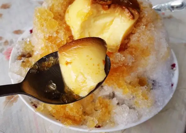 公園口 50年老店親民價格高cp 簡單吃冰香甜不膩口 八寶冰 熱湯圓 古早味麵茶冰