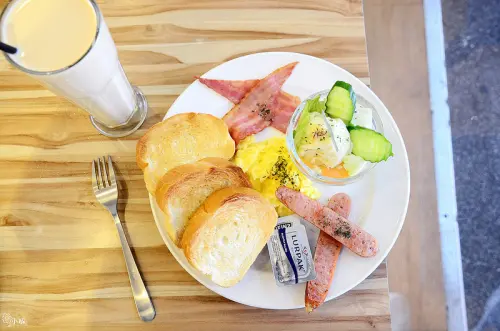 【板橋。豚】雅米早午餐yummy brunch二店，平價餐點，近埔墘國小和興隆市場