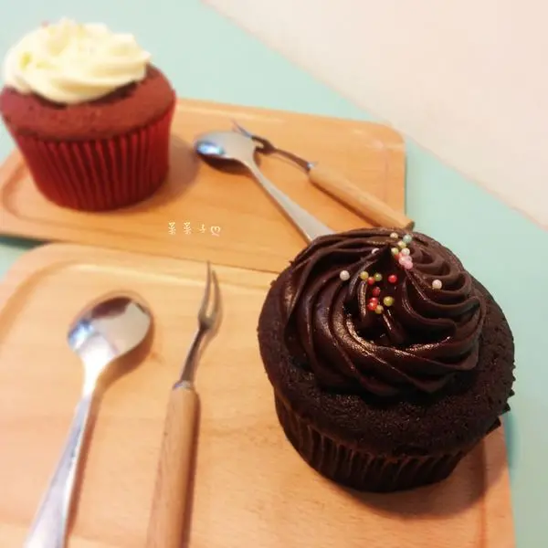 [台北大安] 天然低負擔的杯子蛋糕 ♥『Cupcat CupCake 杯子貓杯子蛋糕』♥ 平價就能品嚐到的高級甜點