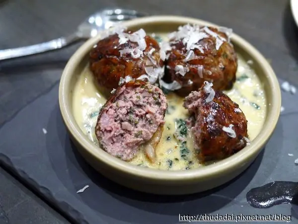 [二訪食記] 台北中山－POPINA餐酒館~有我愛吃的雞冠