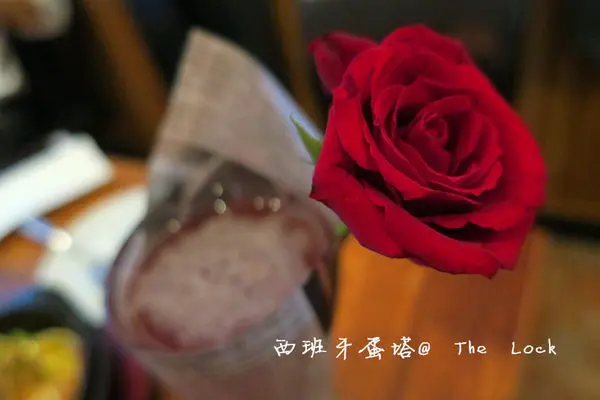 The Lock|蹦出新滋味！結合台灣在地美食以及西方食材～調酒特別多樣化，巧思無窮！