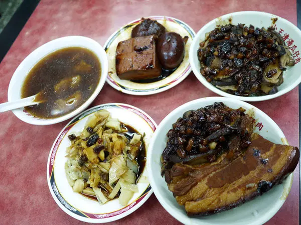 【台北 萬華區/捷運龍山寺站】小王清湯瓜仔肉-滷汁就是精華(華西街夜市)