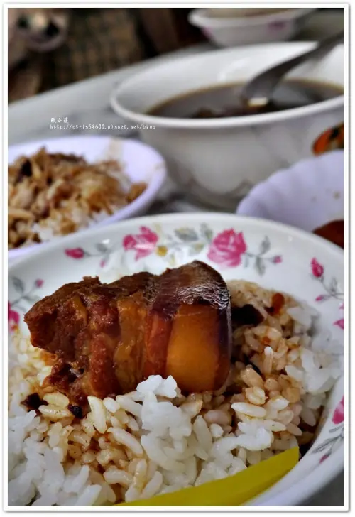 林天生肉燥飯‧鳳山中華街美食一賣就賣三十年的老味道
