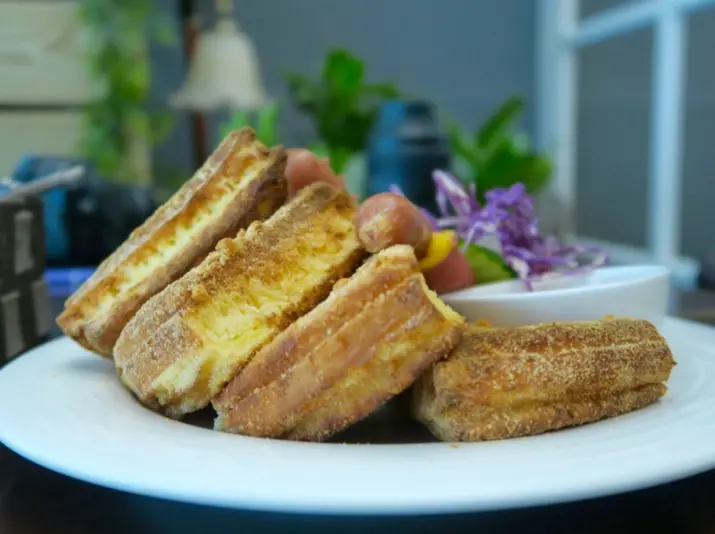 捷運美食：善待自己為出發開始發想的創意特色鬆餅【182 PANCAKE】