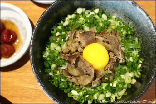 [ 南京三民站美食 ] 暮暮うどん～巷弄間的日式小店，彈牙烏龍麵搭和牛與香酥炸物（文末讀者優惠）