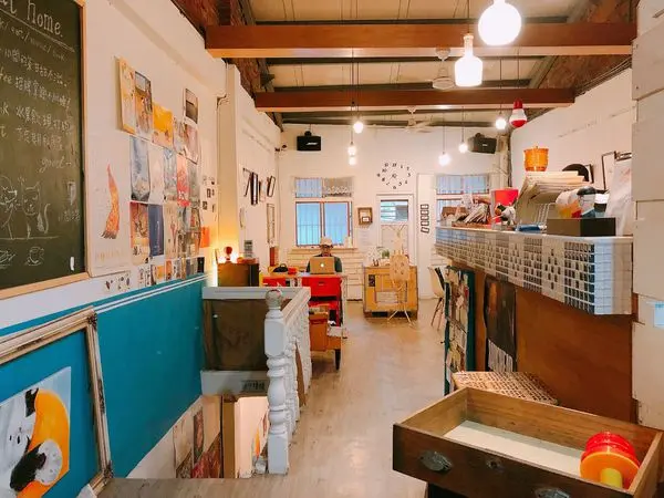 桃園✿ 小間・日常✿隱藏在老屋二樓的秘密基地~ 來這裡享一刻文藝的清閒 !