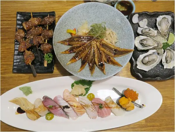 [南崁菜鳥覓食記] 晴海食事所~爭鮮價位吃得到海膽、鮭魚卵豪華十貫壽司