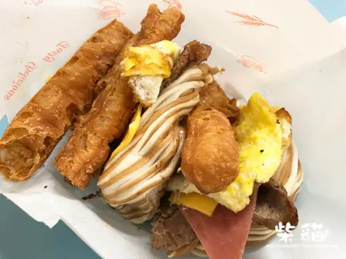 【板橋】挑戰胃袋的極限VS無敵海景饅頭蛋:::柴貓IN【太和豆漿】