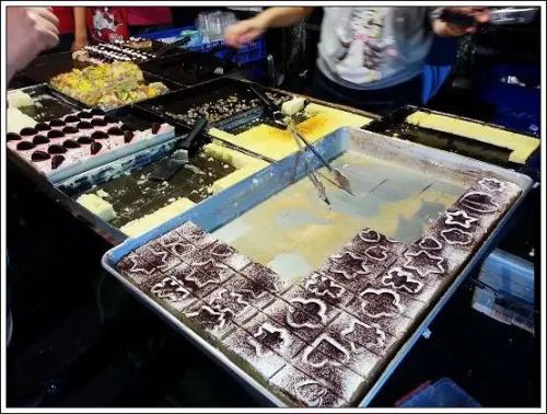 【東區】旱溪夜市→馬莉娜蛋糕（俄式手工廚房） 俄羅斯媽媽蛋糕