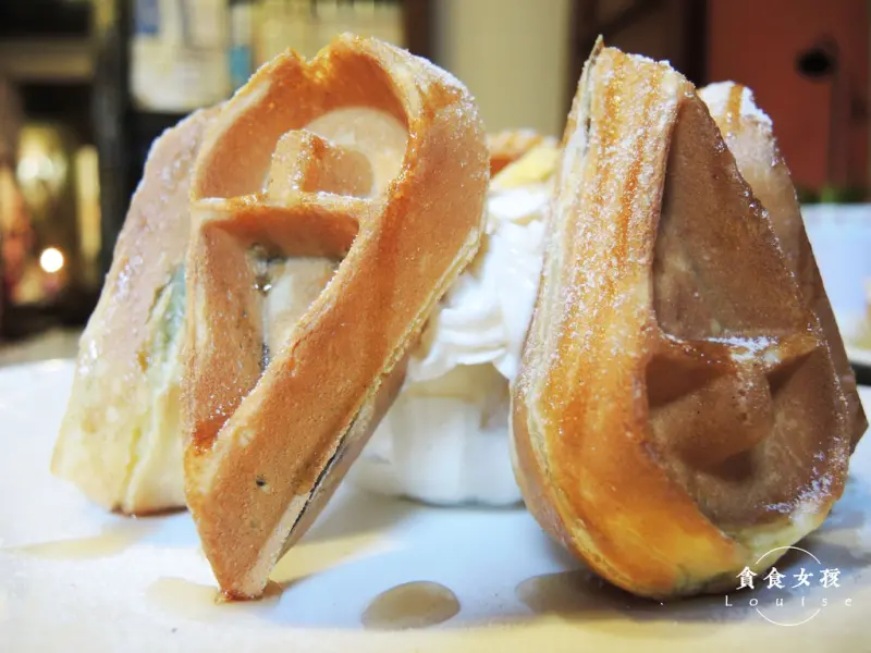 花蓮花蓮) OOPS驚奇咖啡 - 平價大份量餐點讓你處處驚奇  /花蓮美食/主題餐廳/特色餐廳/酒吧/下午茶/早午茶/花蓮下午茶