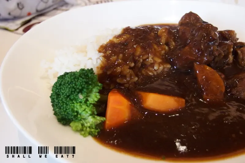 【台中。西區】溫馨可愛的日式洋食餐廳，滿滿中日漫畫任你看－TJ House台日交流中心              