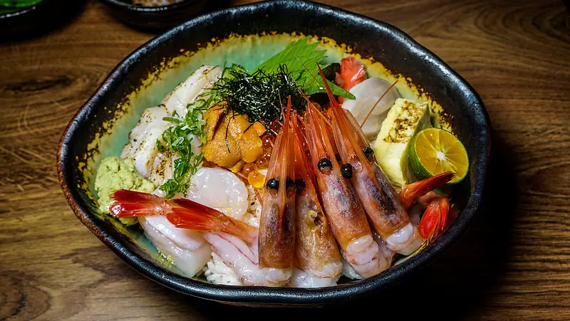 肥貓漁夫 吃過海螺作成的美味海鮮丼飯嘛?!  台北海鮮丼