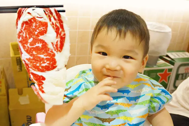 【台北中山區】八條麻辣鍋，讓你爽快吃超大肉片和麻的過癮的湯！