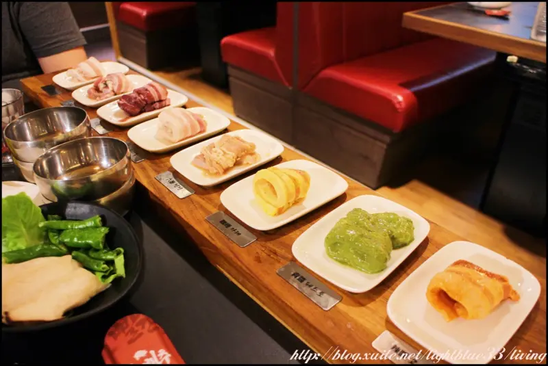 [ 忠孝復興站．微風忠孝美食 ] 江原慶白菜～我也吃到八色烤肉啦！慶生套餐超豐盛