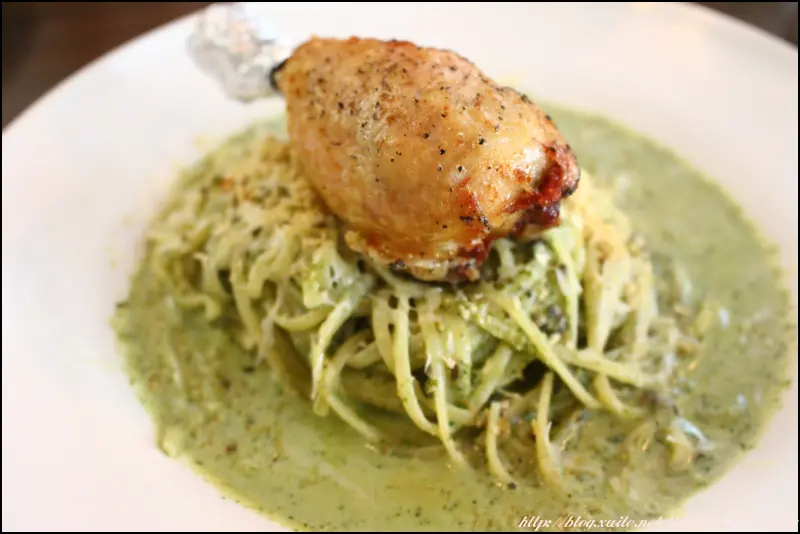 [ 國父紀念館站美食 ] circle pasta小圈子～兜了一圈終於吃到你，永康街Cello的義大利麵傳奇