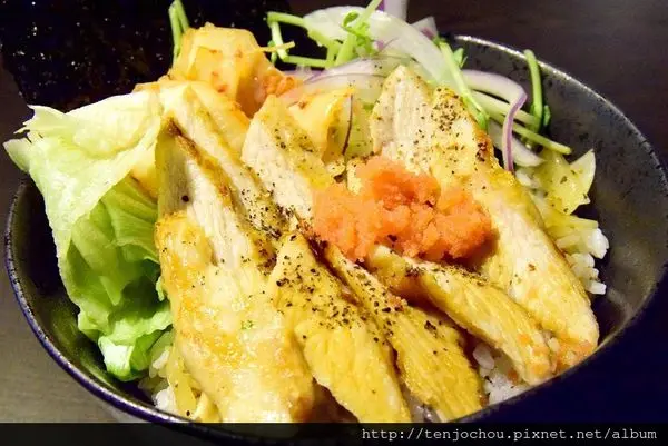 花花，甲飽沒【台北食記】澠井川 燒肉丼飯居酒屋 士林超人氣店家！獨門醬料超好吃 捷運中山國中站美食推薦