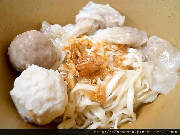 花花，甲飽沒【台北食記】福州老舖乾麵 赤峰街內的古早味平民美食 捷運中山站